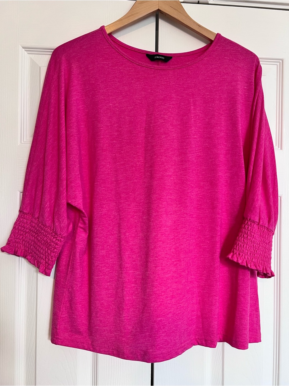 Dokotoo Smocked-Sleeve Top in Bright Pink
